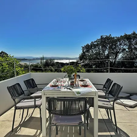 Holiday home El Delirio De Luna - 32800