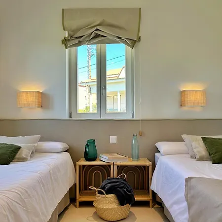 Holiday home El Delirio De Luna - 32800 Pedrena