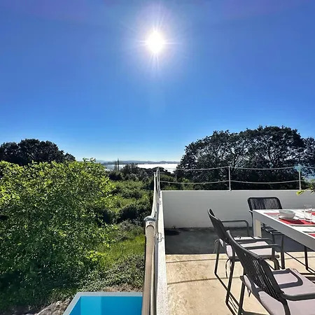 Holiday home El Delirio De Luna - 32800 Pedrena