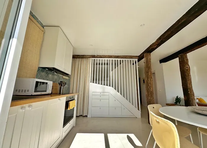 El Delirio De Luna - 32800 Педренья