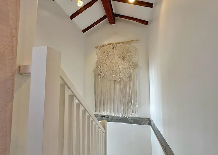 El Delirio De Luna - 32800 * Pedreña